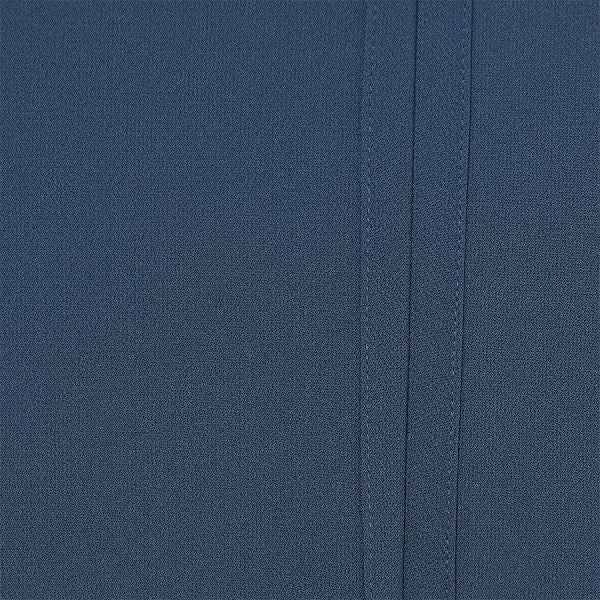 センターシームフロントスリットタイトスカート