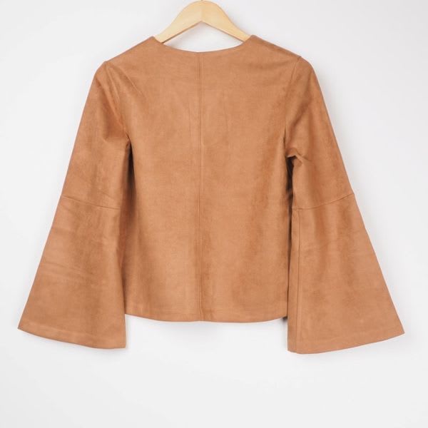 Vネックフレアスリーブトップス