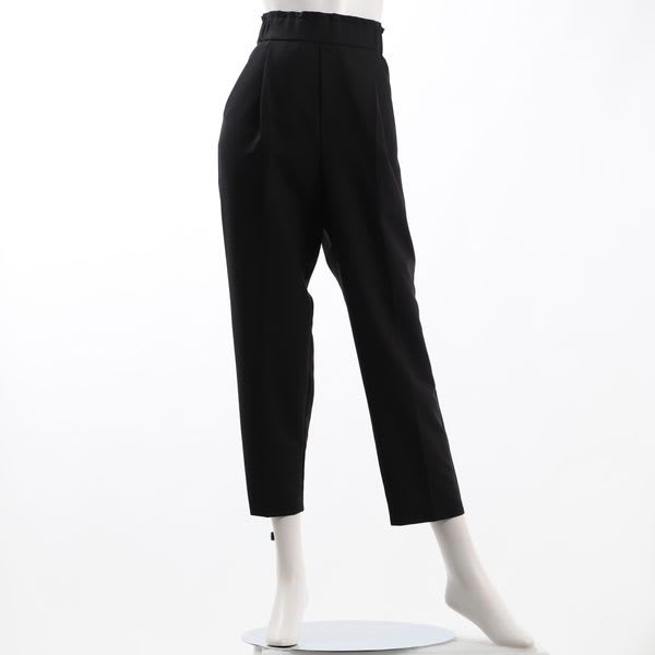 ラッピングウエストタック入りテーパードパンツ