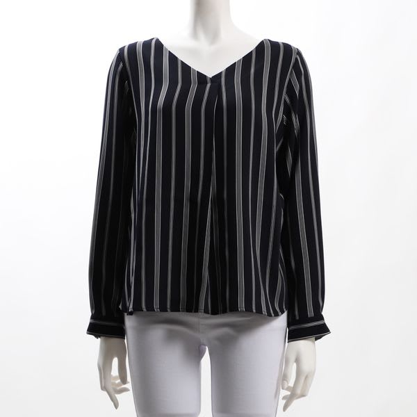 ストライプ柄Vネックブラウス