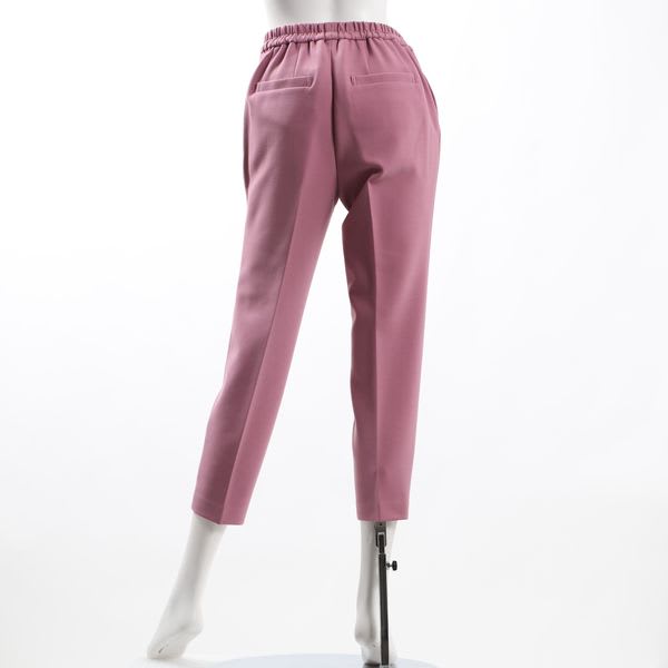 タックデザインテーパードパンツ