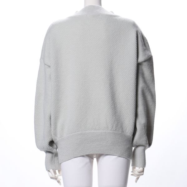 アンゴラ混ドロップショルダーニット