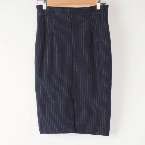 ストライプ柄タイトスカート
