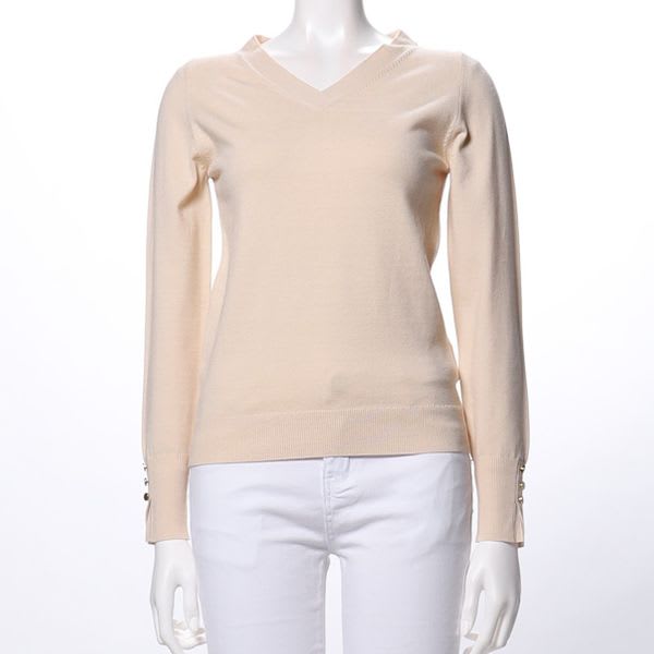 Vネックデザインニット