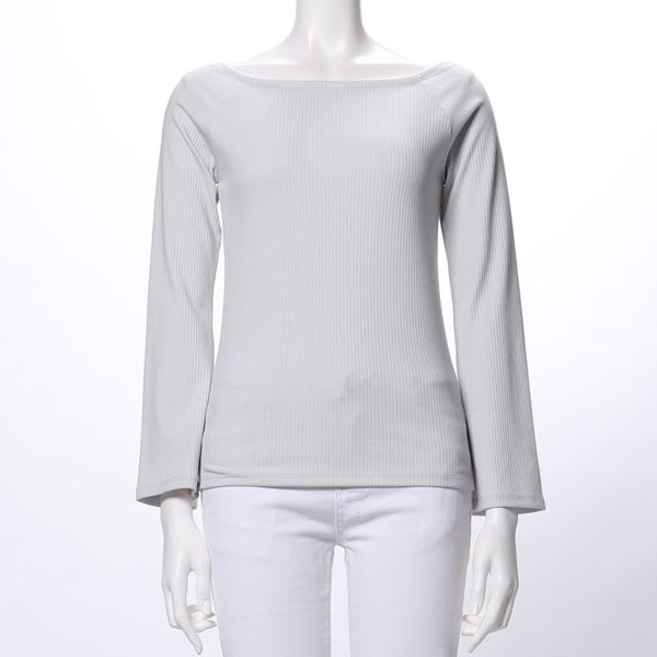 バトーネックニット