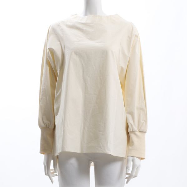 オフネックカットソー