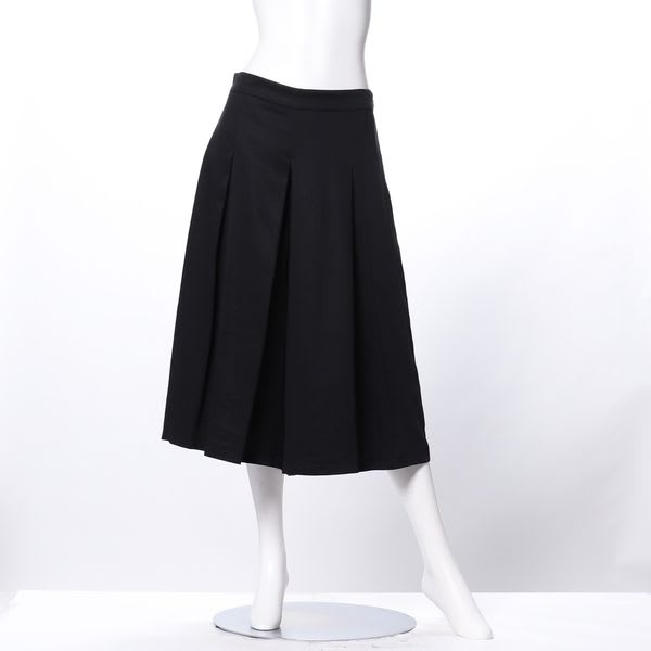 バックゴムフロントタックガウチョパンツ