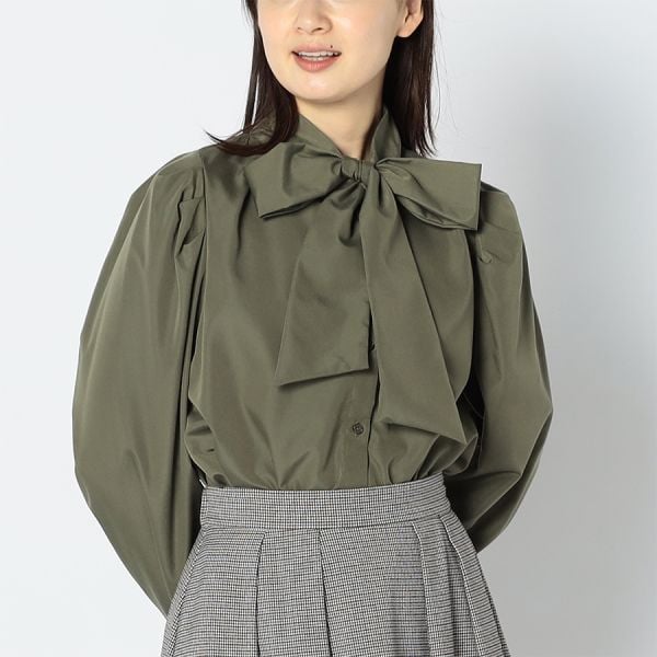 パフスリーブボウタイブラウス