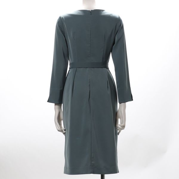 Dカンベルト付きワンピース