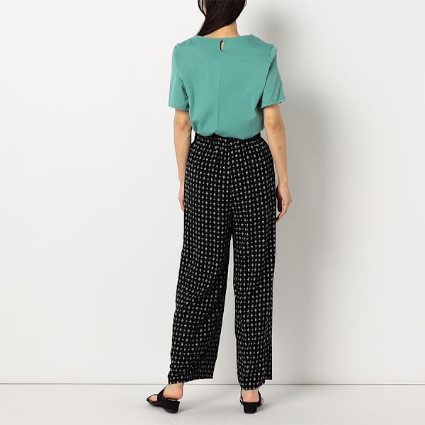 ショルダー部分タックデザインカットソー