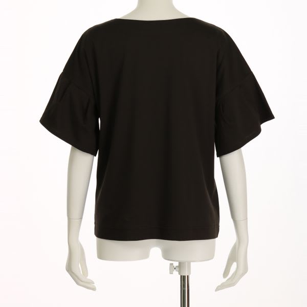 タックカットソー