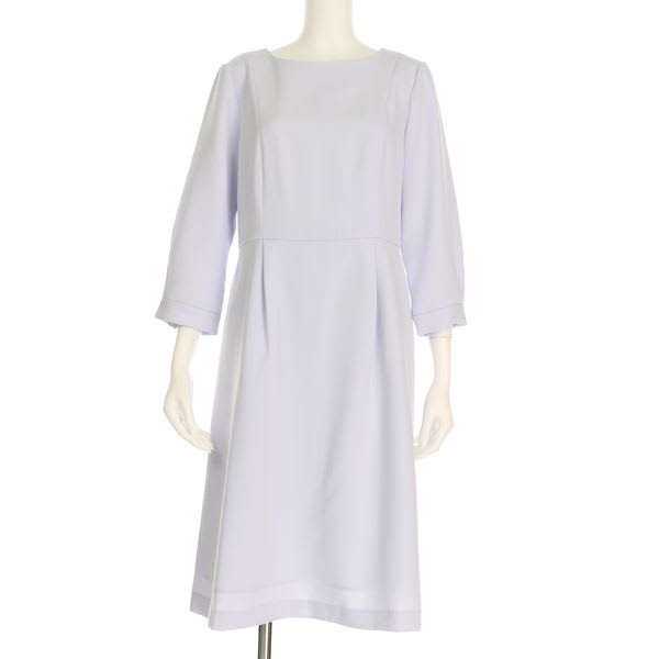 シンプルウエスト切り替えタックフレアワンピース