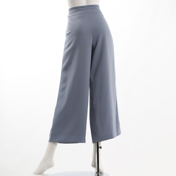 ボタンベルト付きワイドパンツ