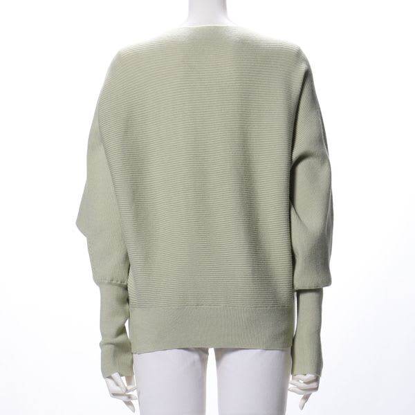 ドルマンスリーブニット