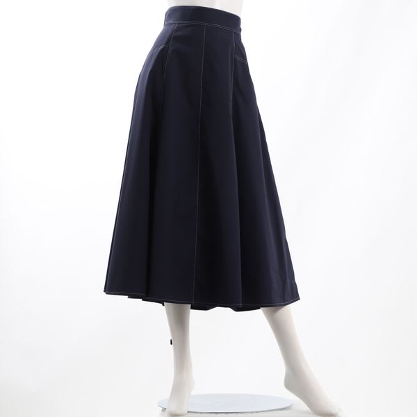 エステネステッチワークフレアスカート