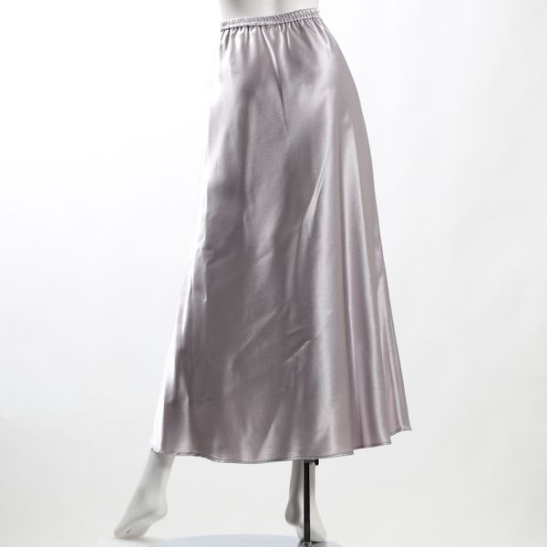 グロスサテンフレアスカート