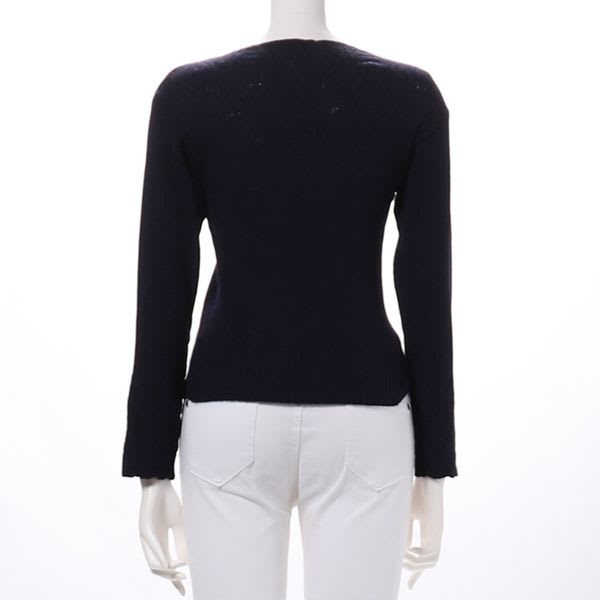 編みデザインスラッシュドネックリブニット