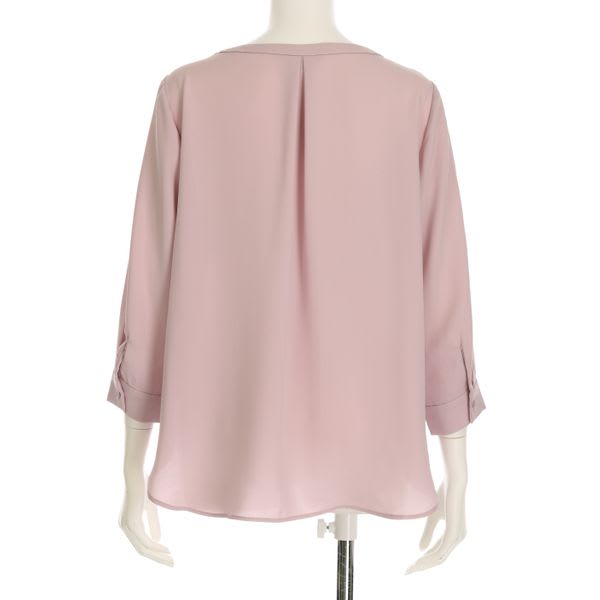 フロントタックVネックブラウス