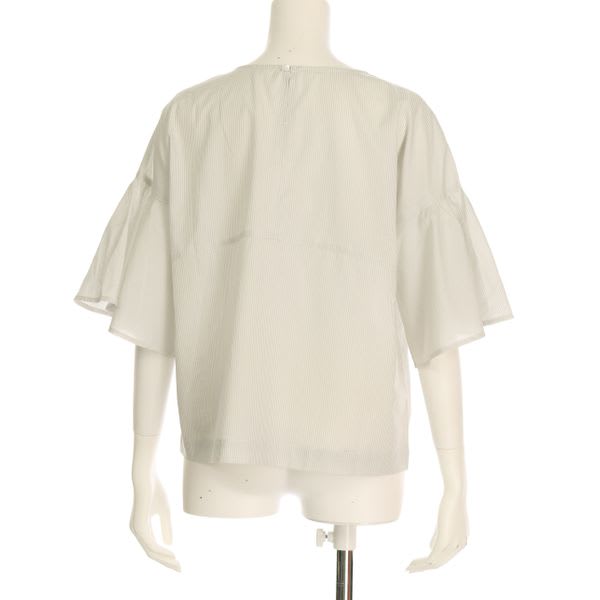 ストライプシャツ