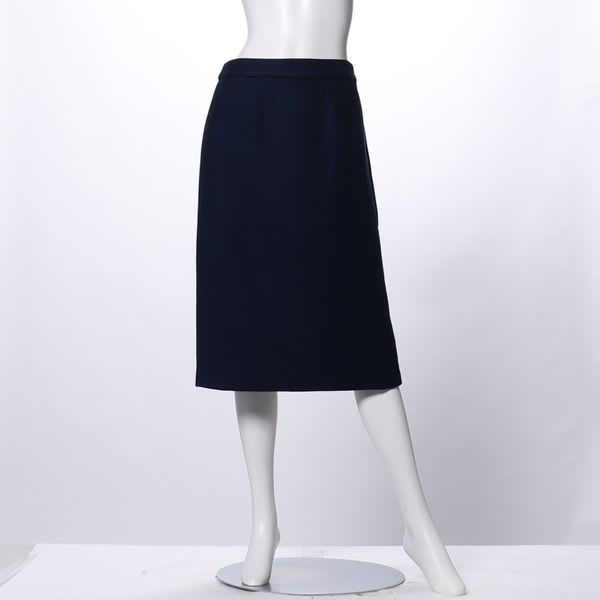 すっきりシルエットタイトスカート