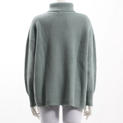 ドロップショルダーミドルゲージタートルネックニット