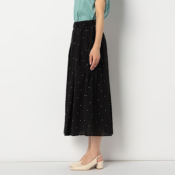 刺繍ドットフレアスカート