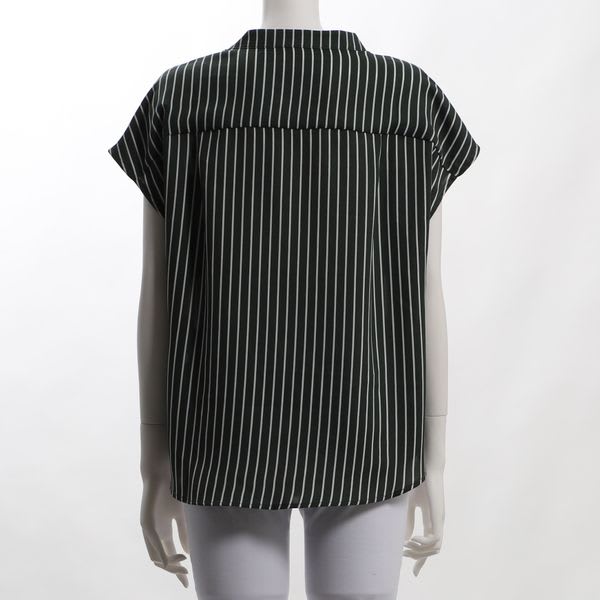 アウトポケットストライプ柄ブラウス