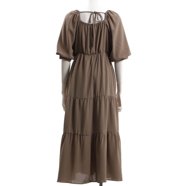 無地デシンシャーリングティアードワンピース