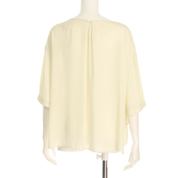 フロントフレアブラウス