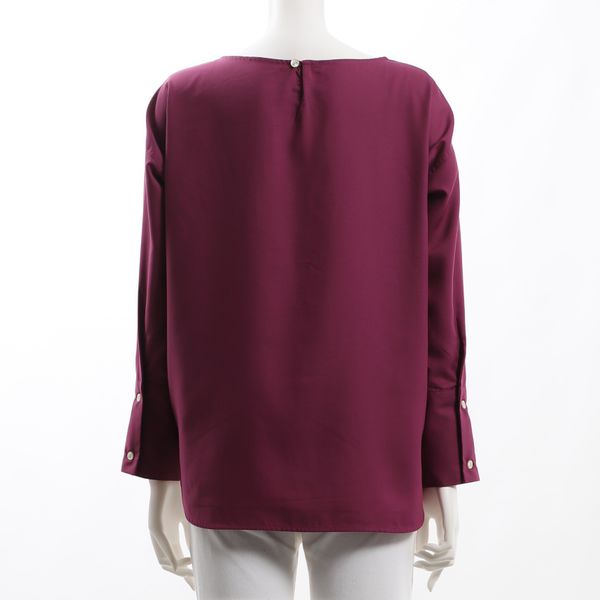 ボートネックブラウス