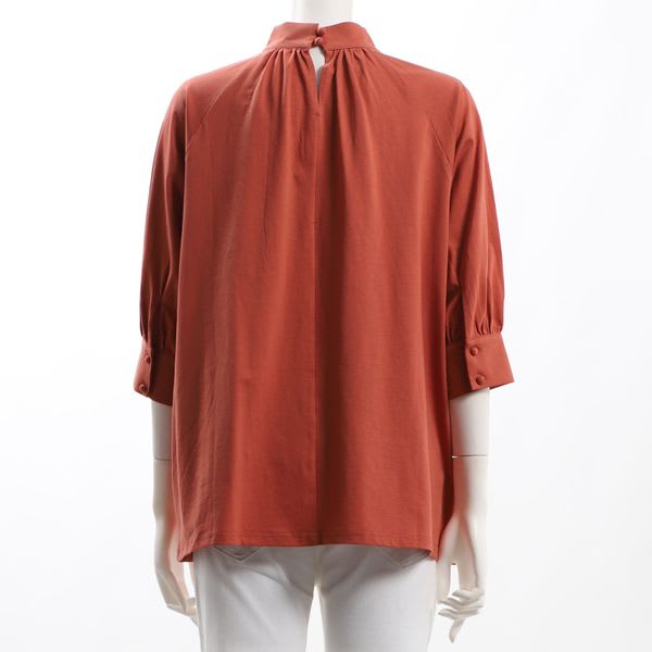 ゆったりシルエットスタンドカラーカットソー