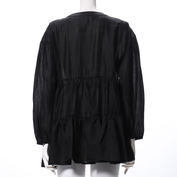 シアーティアードブラウス