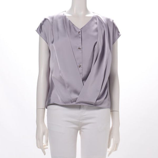 フロントタックデザインVネックブラウス