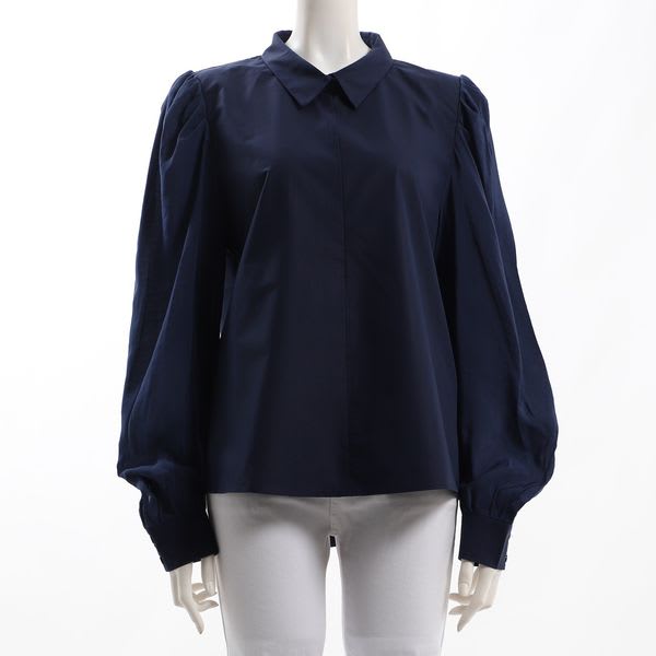 パフスリーブブラウス