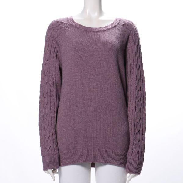 袖ケーブル編みラグランニット