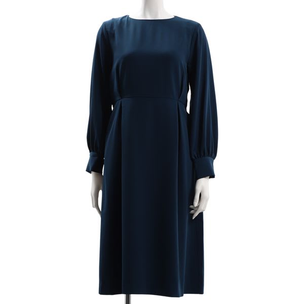 バックリボン結びデザインワンピース