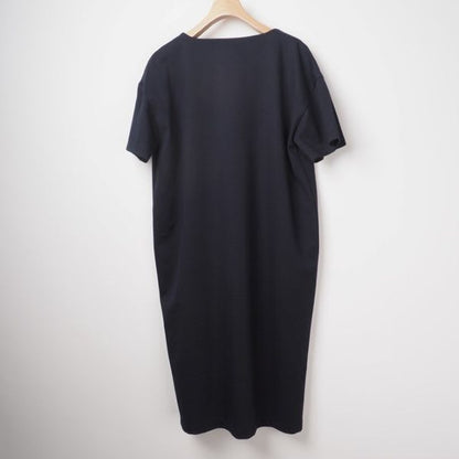 オープンフロントネックワンピース