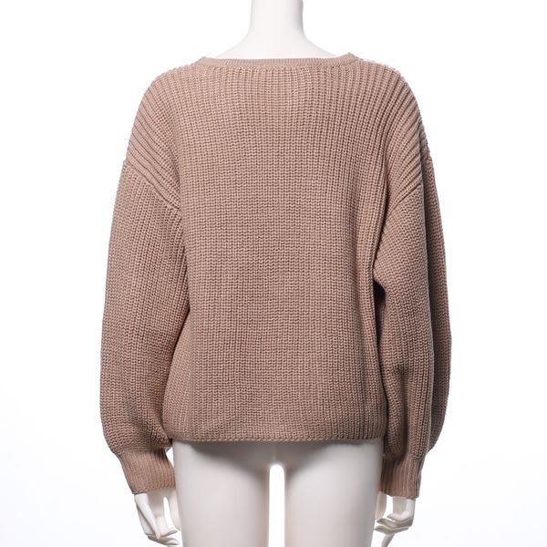 ふんわりスリーブニット