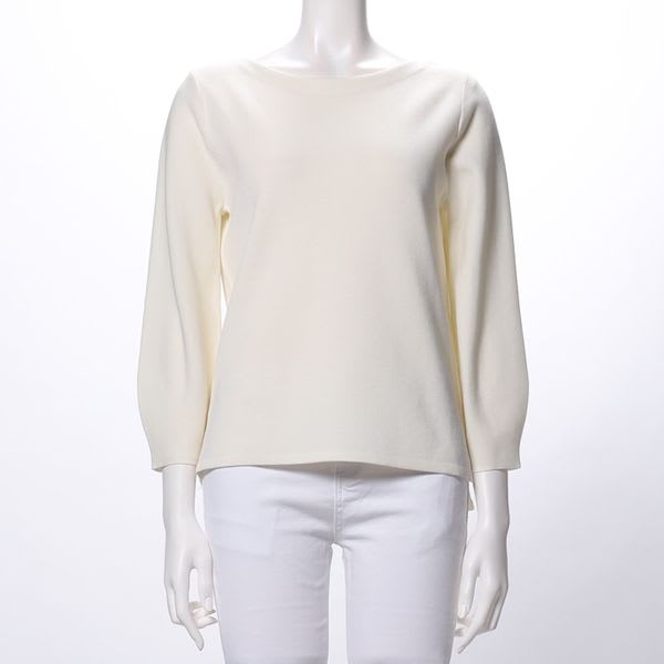 ふんわりパフスリーブニット