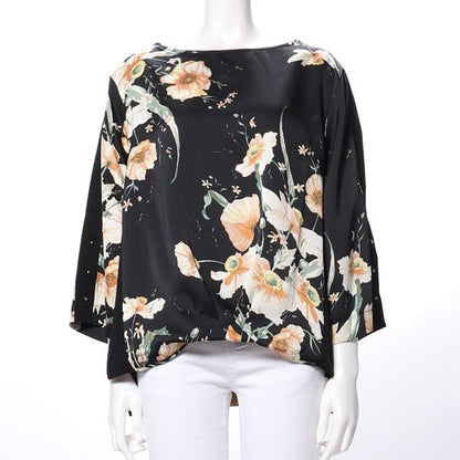 大花柄ラウンドネックブラウス