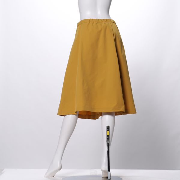 メモリータフタフレアスカート