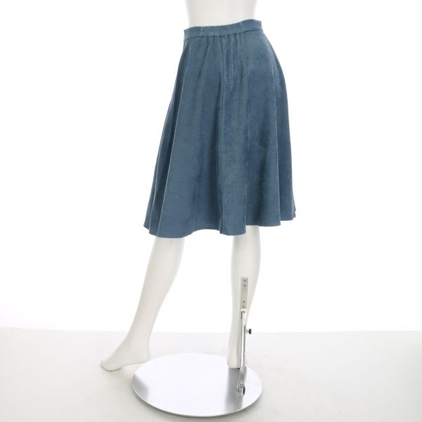 コーデュロイフレアスカート