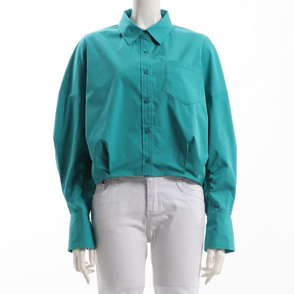 アウトポケットタックシャツ