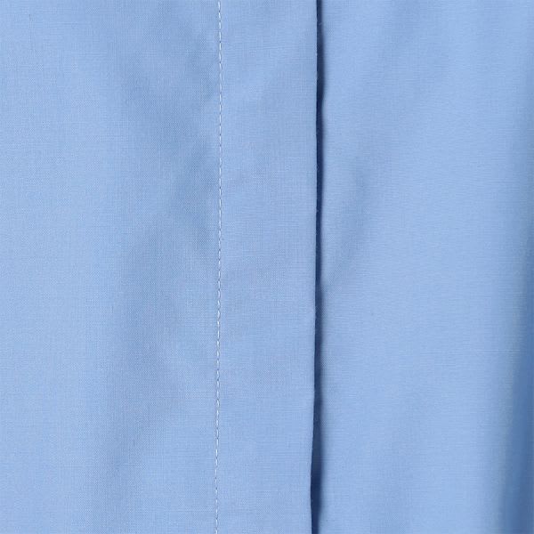 シンプルデザインシャツ