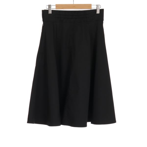 ウエストボタンフレアスカート