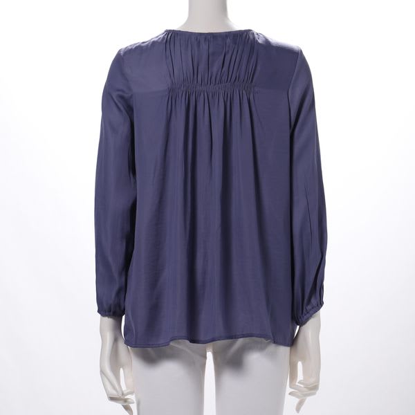 ギャザーデザインブラウス