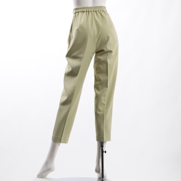 センターシームテーパードパンツ