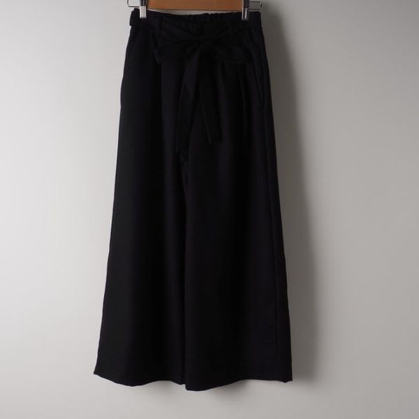 リボンベルト付きワイドパンツ