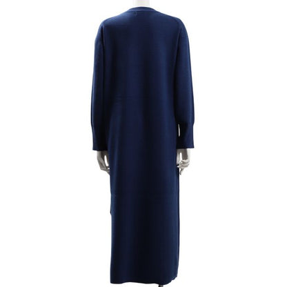 シンプルシルエットクルーネックワンピース