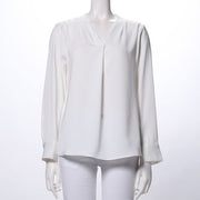 合わせVネックブラウス